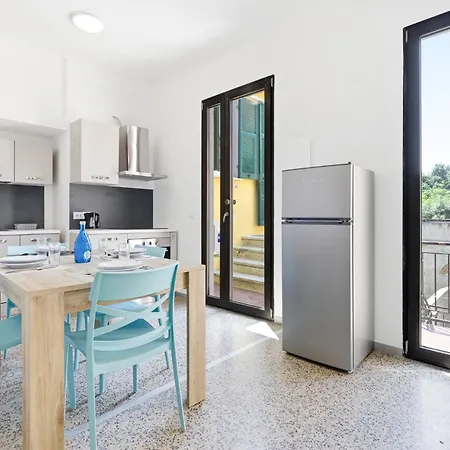 Apartment Hostdomus - Happy Finale Ligure